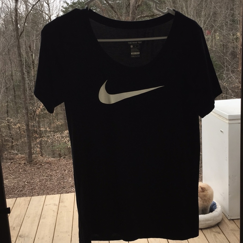 Nike t-shirt